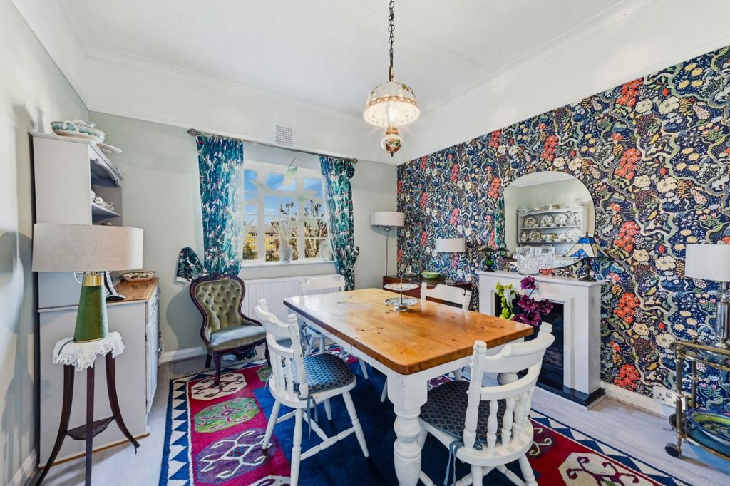 Property photo 3 of 21 Picture No. 07