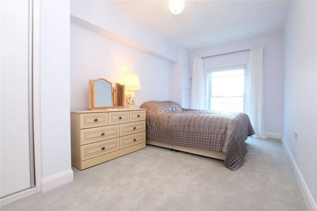 Additional image 10 of 2 bed flat for saleMarine Parade, Worthing, West Sussex BN11