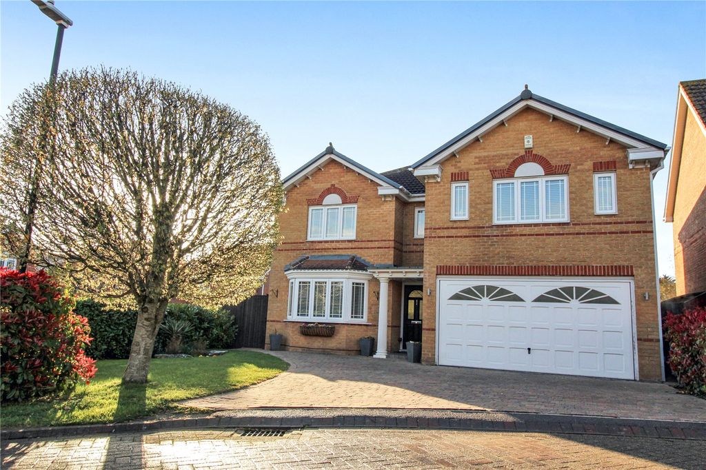 Property photo 1 of 28 Picture No. 32