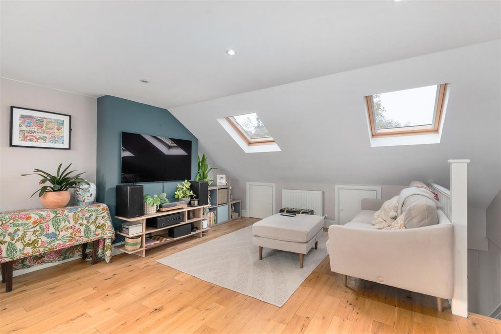 Property photo 1 of 10 Reception Room