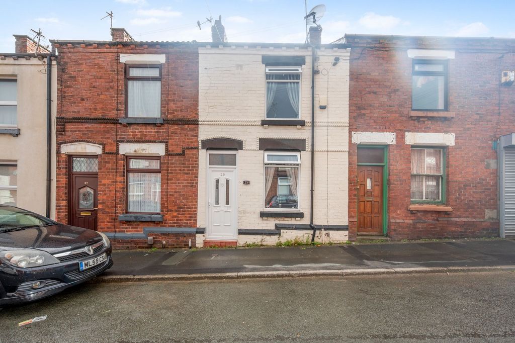 Property photo 1 of 21