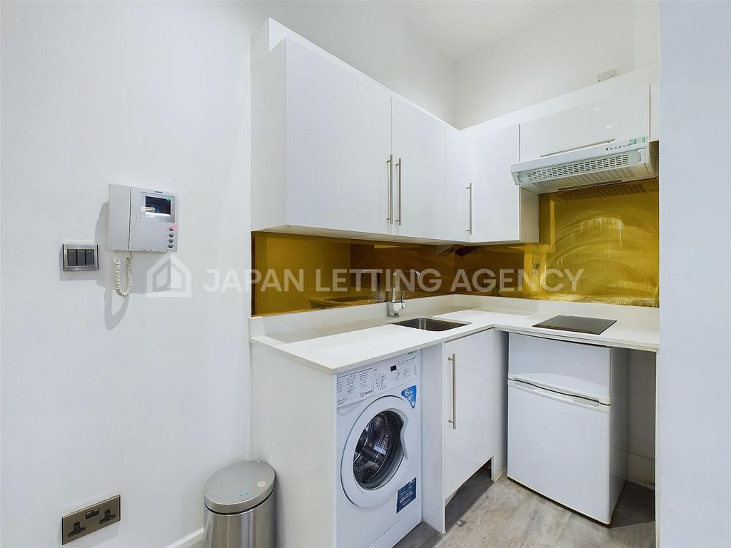 Property photo 1 of 4 Cam04401G0-Pr0023-Still002.Jpg