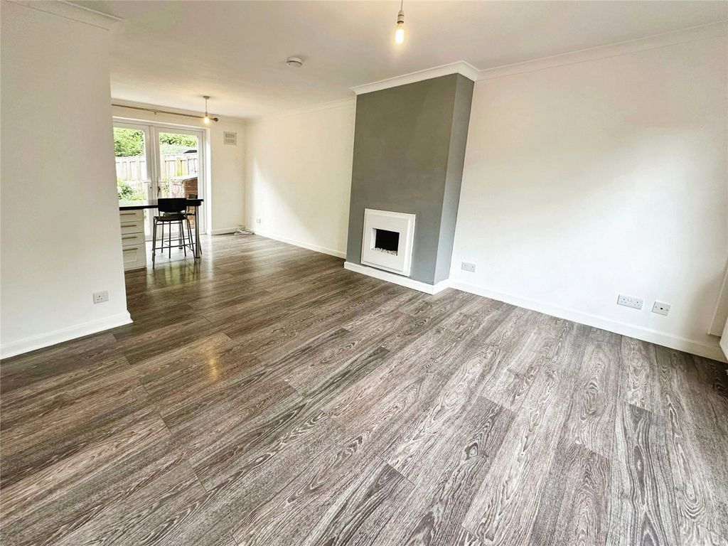 Property photo 3 of 13 Living Room