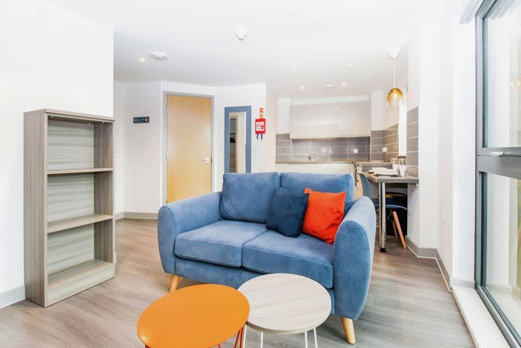 Property photo 2 of 14 Picture No. 04