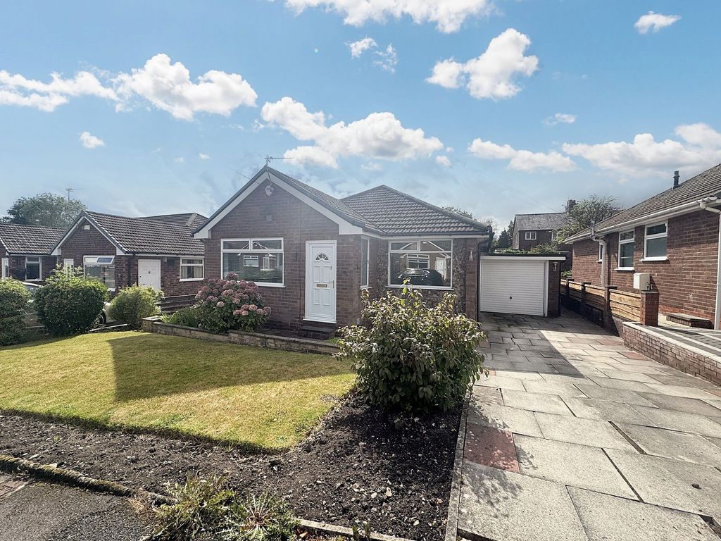 Property photo 1 of 33