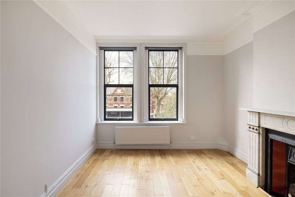 Property photo 2 of 21 Picture No. 09