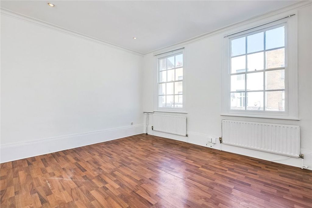 Property photo 3 of 5