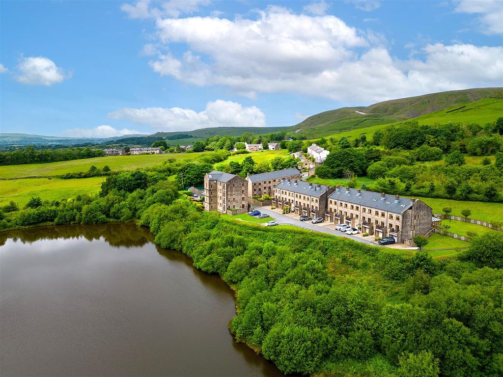 Property photo 1 of 32 Dji_0072-Edit Copy.Jpg