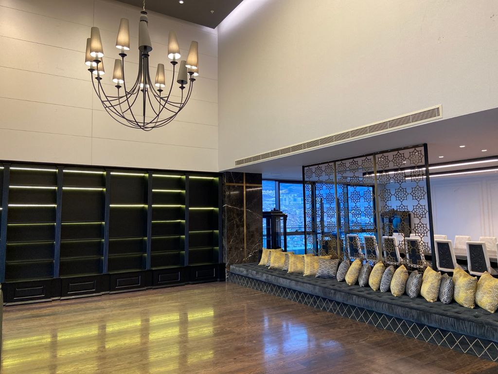 Property photo 3 of 69