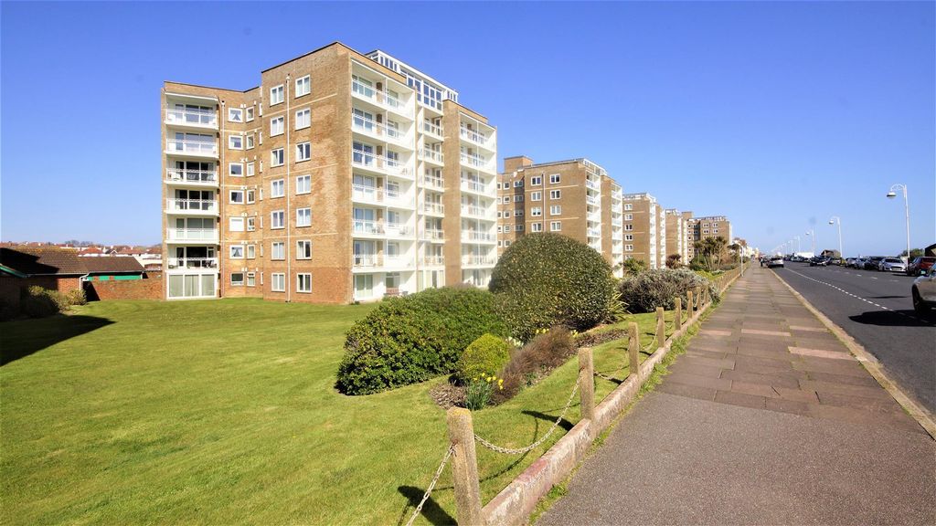 Property photo 1 of 8 Front.Jpg