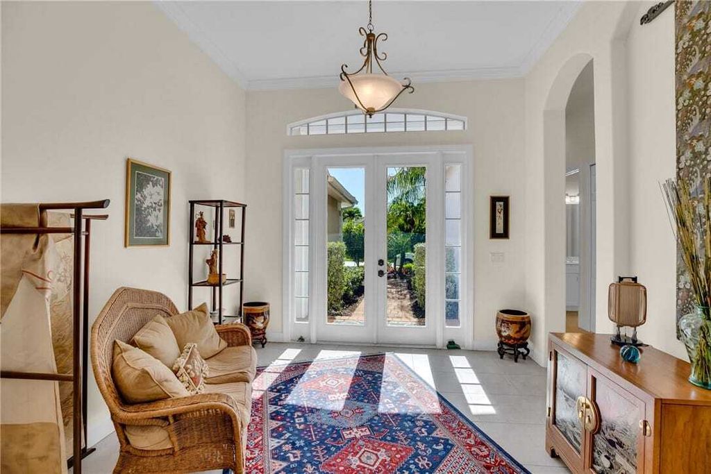 Property photo 1 of 31