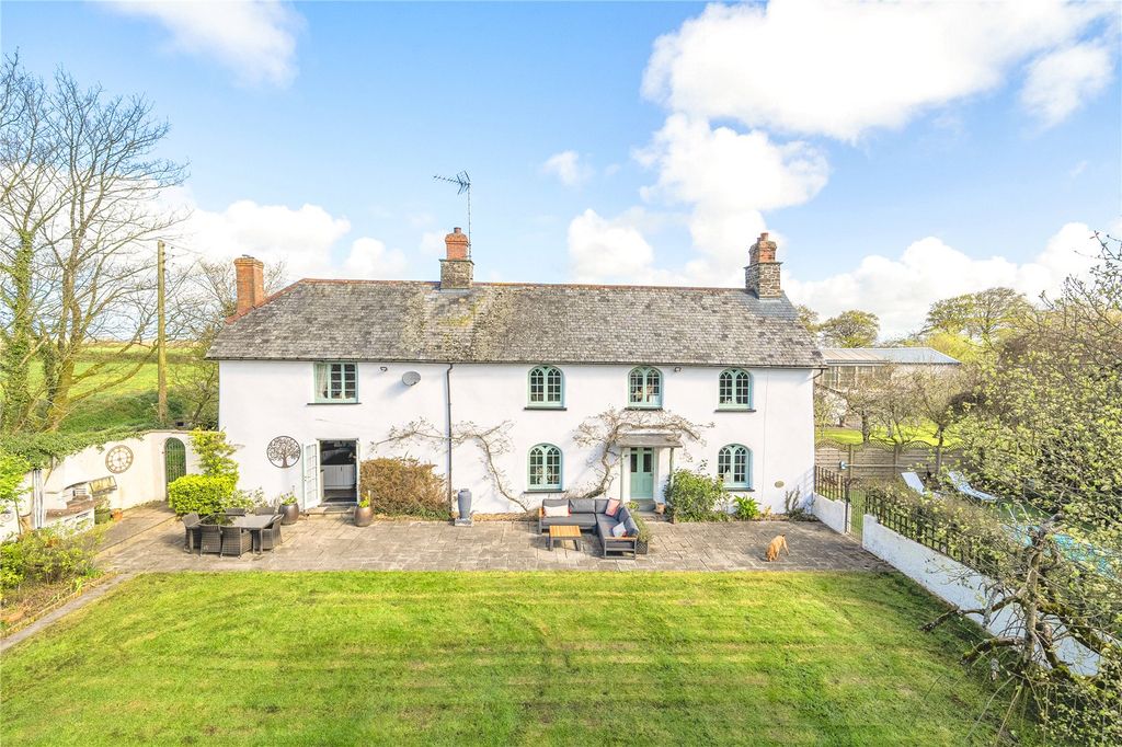 Property photo 1 of 33 Picture No. 02