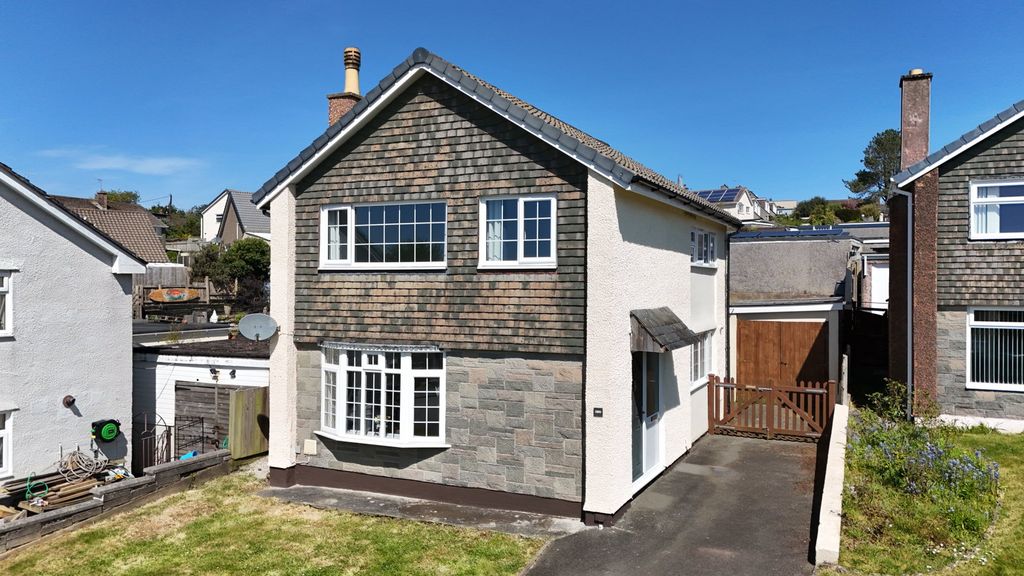 Property photo 1 of 24