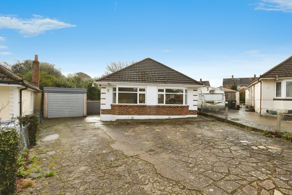Property photo 1 of 17 Photography