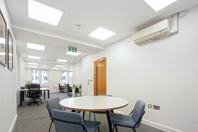 Property photo 2 of 14