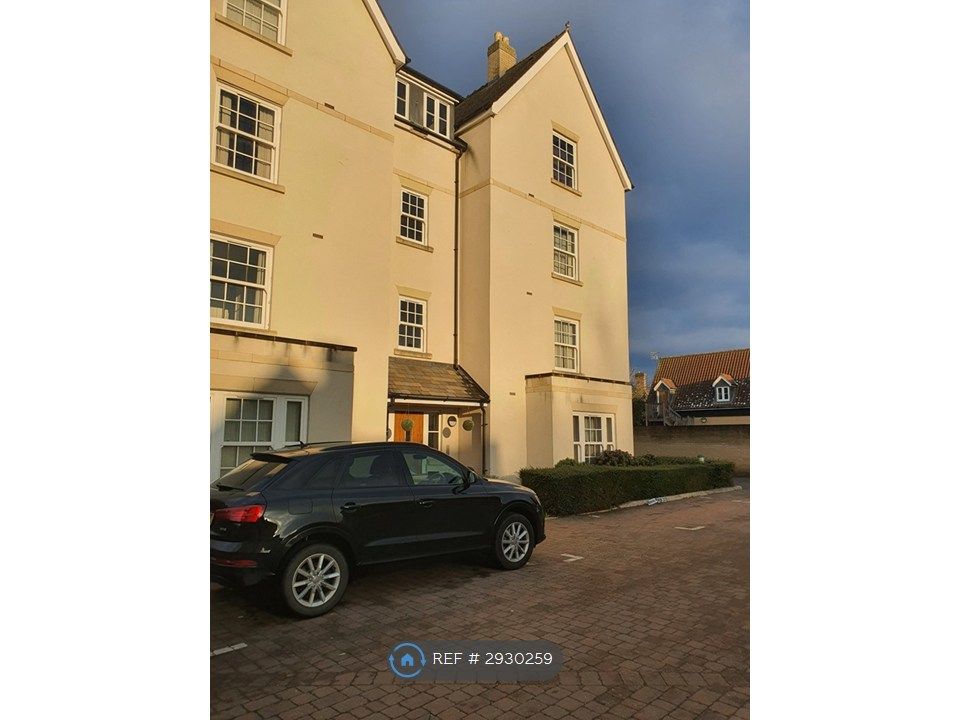 Property photo 3 of 14
