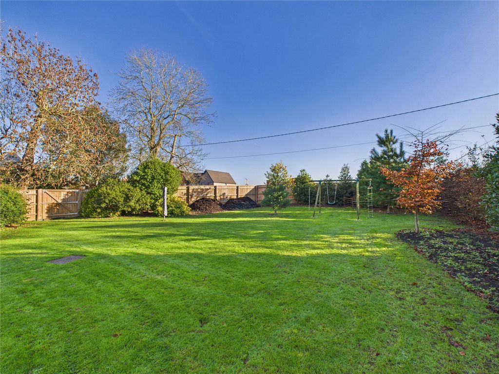 Property photo 2 of 19 Picture No. 03