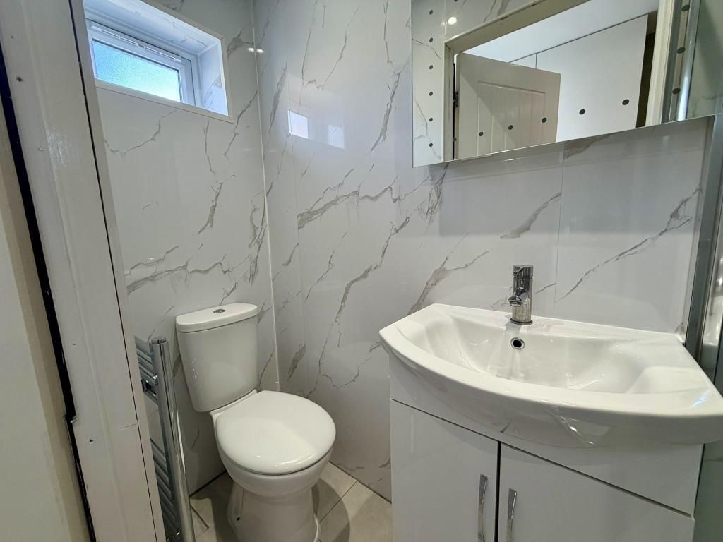 Property photo 2 of 5 Bathroom