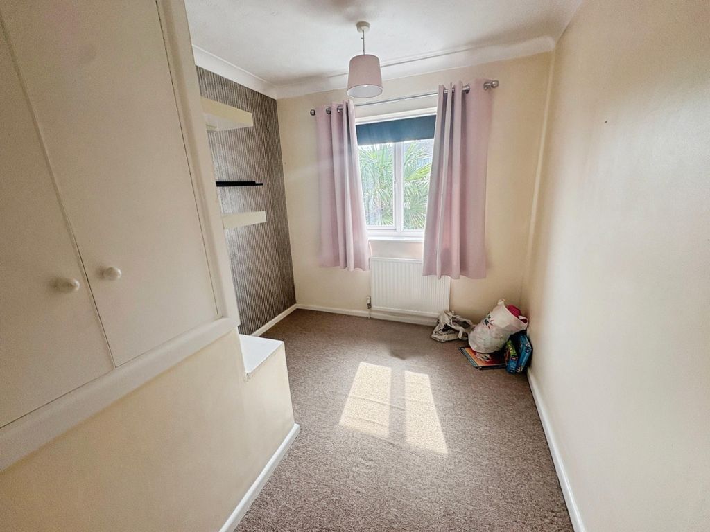 Property photo 2 of 8 Pbox-Img.Jpg