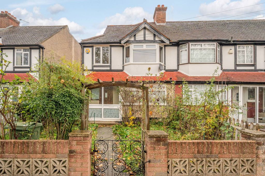 Property photo 2 of 15