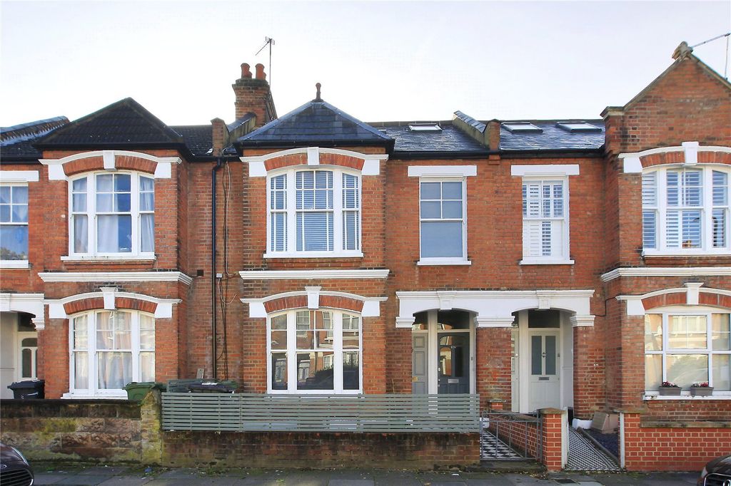 Property photo 1 of 10