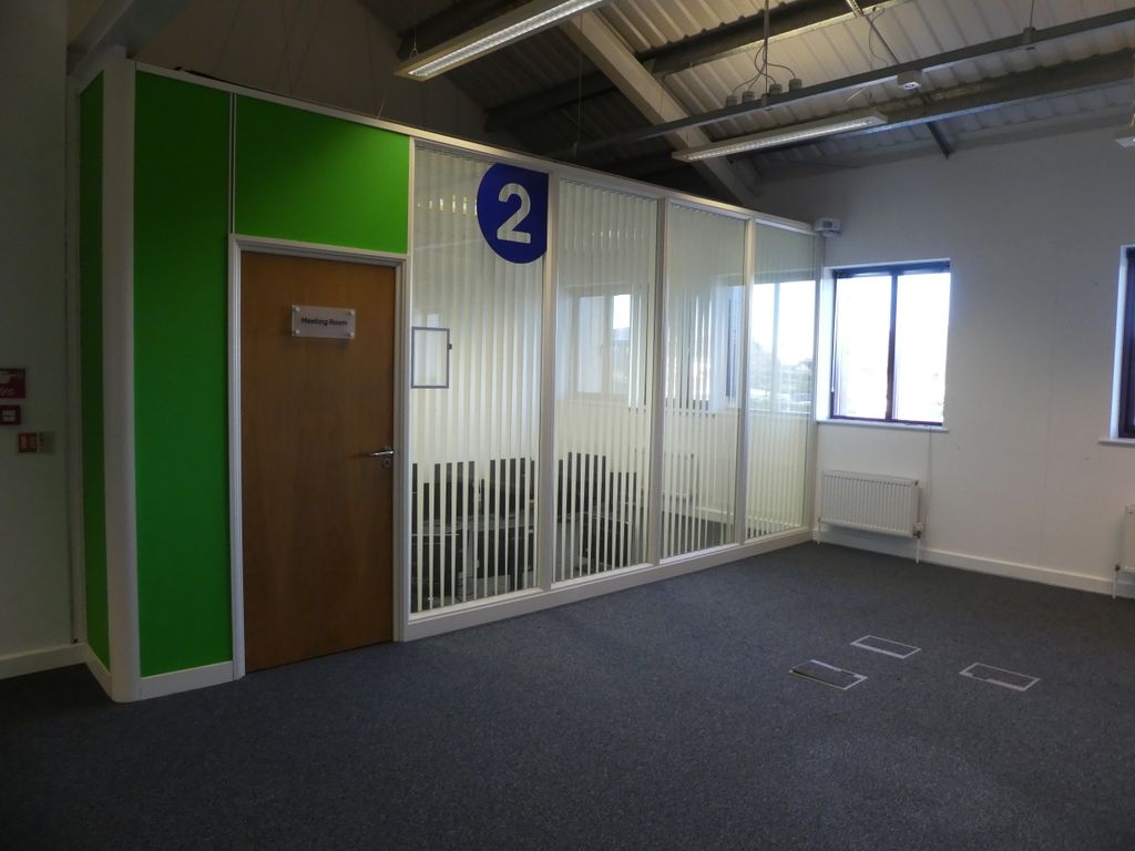 Property photo 3 of 8 P1170129