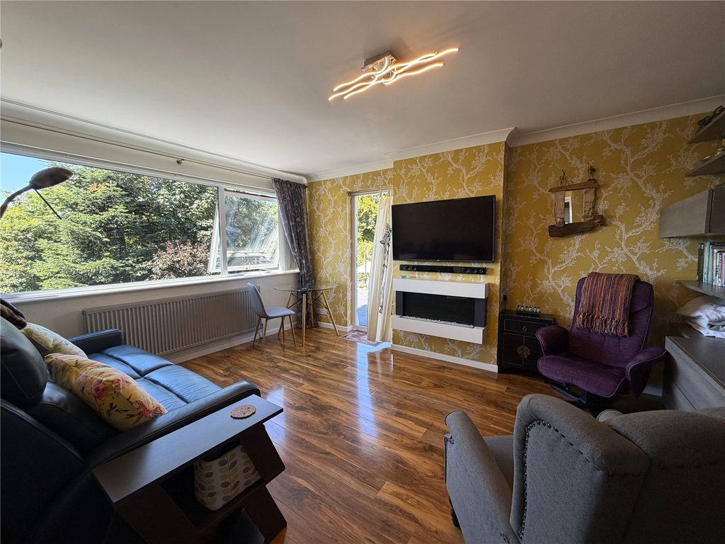 Property photo 3 of 44 Picture No. 45