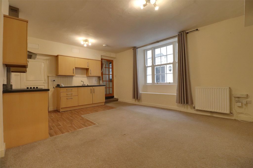 Property photo 3 of 9 Picture No. 18