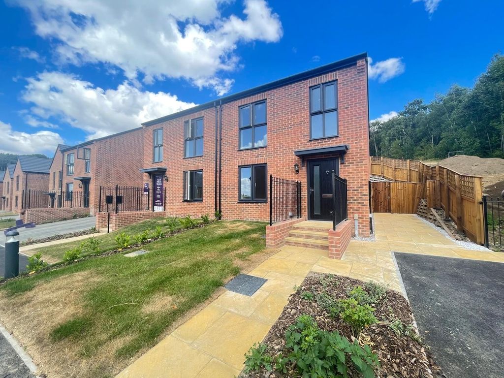 Property photo 1 of 15 Picture No. 05