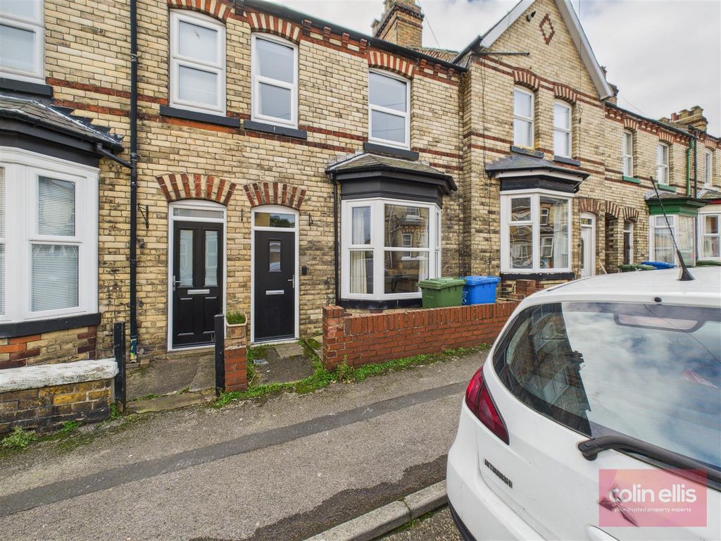 Property photo 1 of 12 Cam05075G0-Pr0227-Still018.Jpg