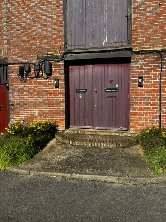 Property photo 2 of 4