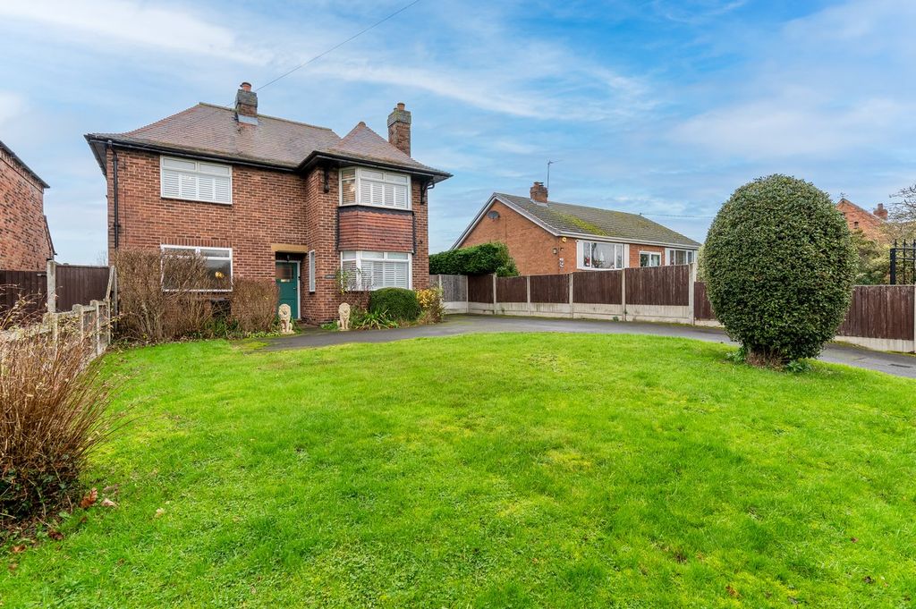 Property photo 1 of 23