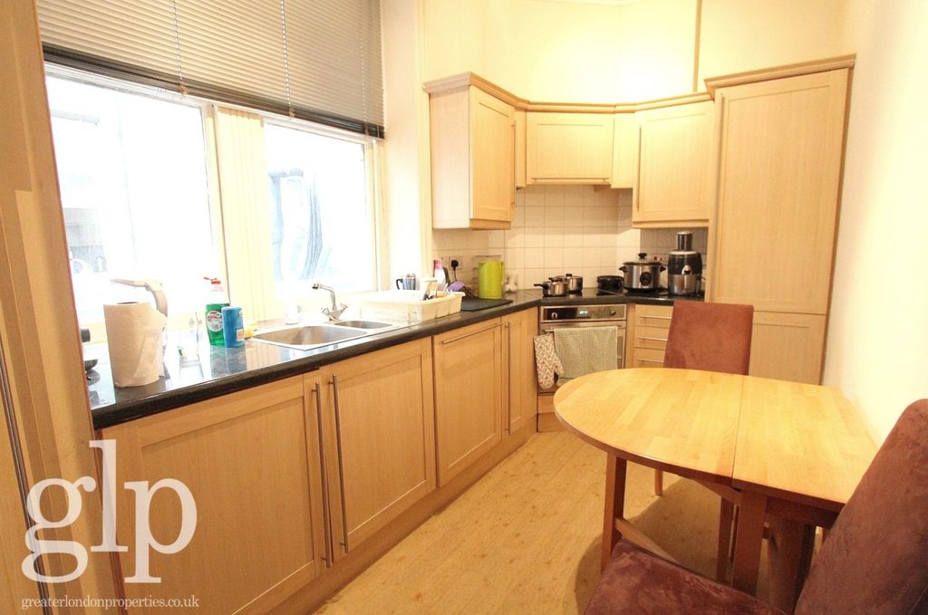 Property photo 3 of 12 3139192