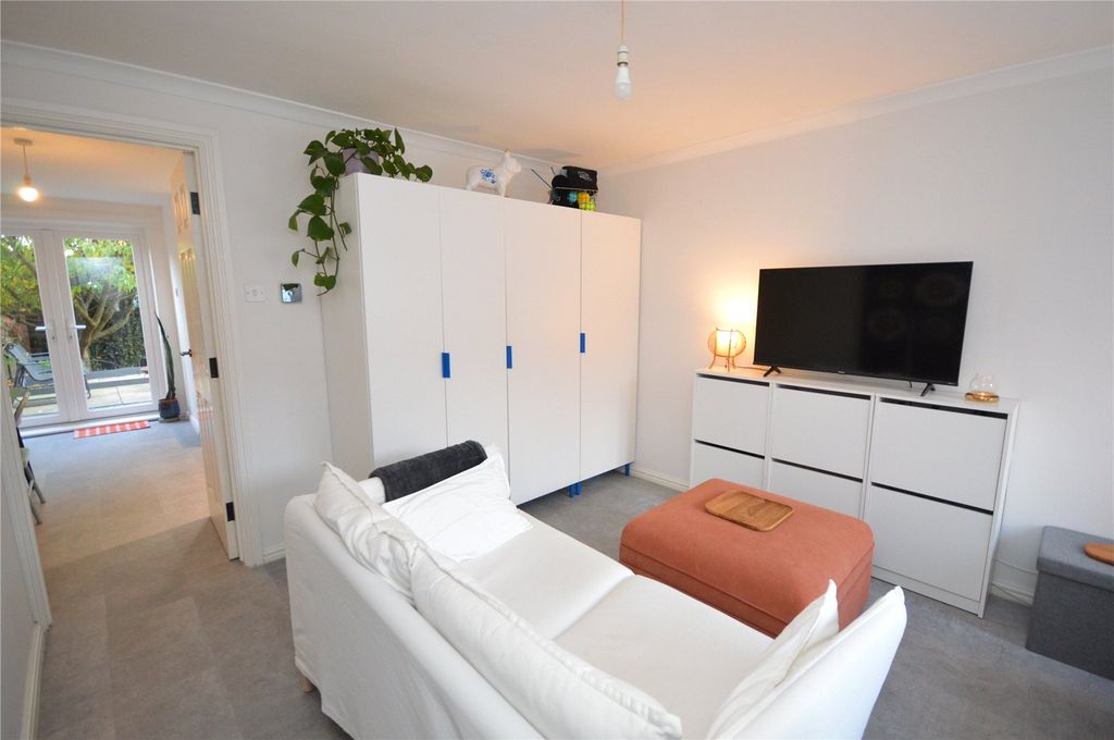 Property photo 2 of 13 Picture 2