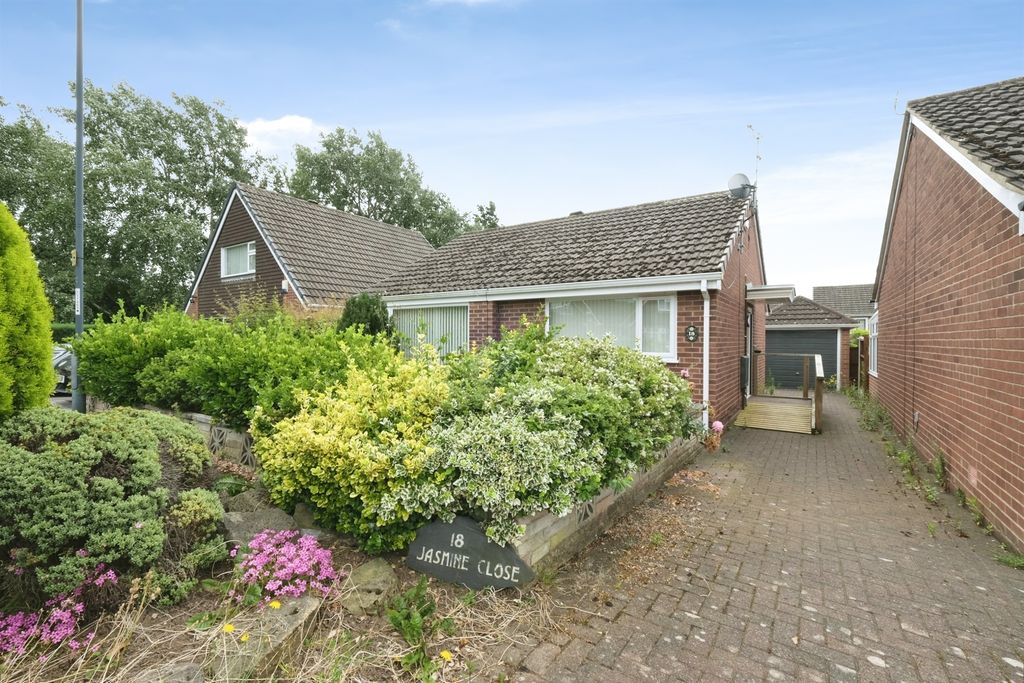 Property photo 1 of 16