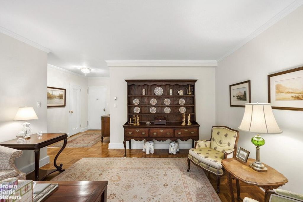 Property photo 3 of 13 <Alttext/>