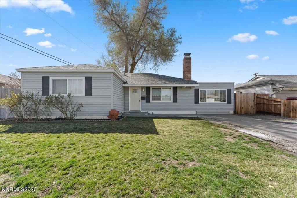 Property photo 1 of 30