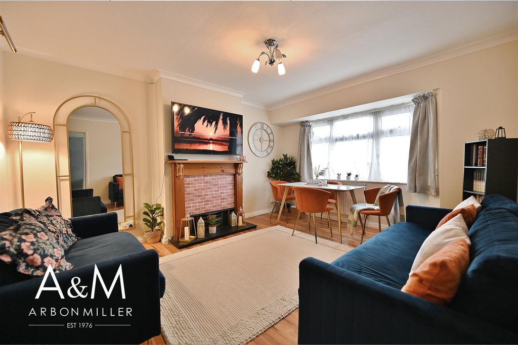 Property photo 1 of 10 8.Jpg