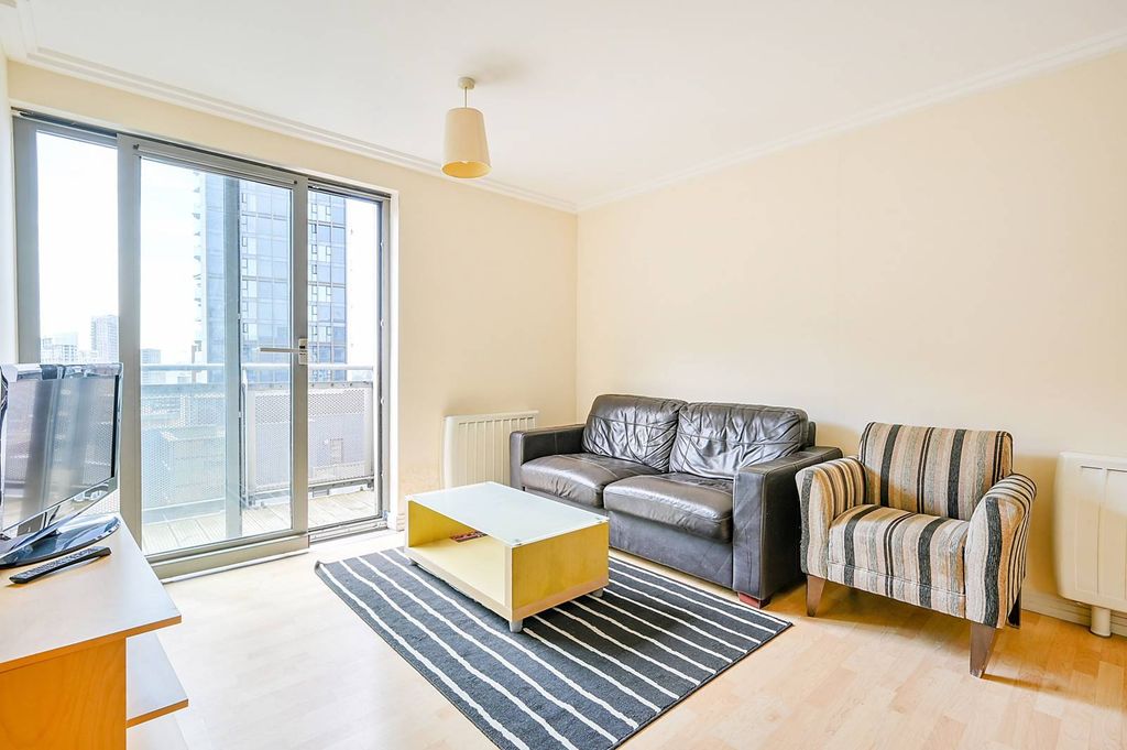 Property photo 3 of 8