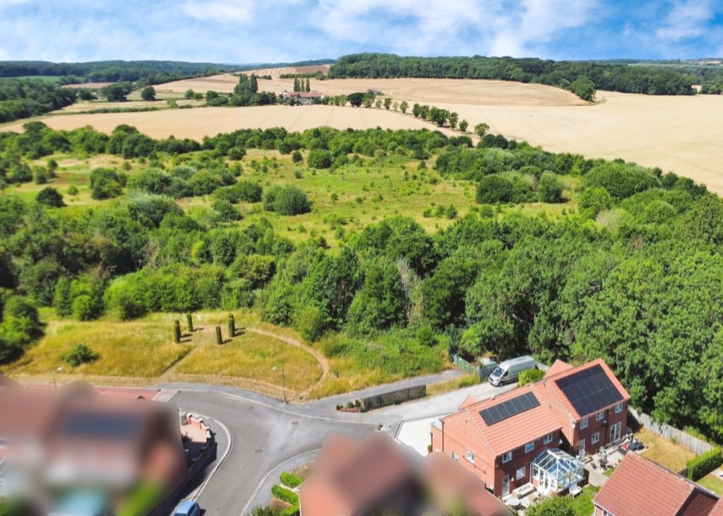 Property photo 1 of 20 Exterior