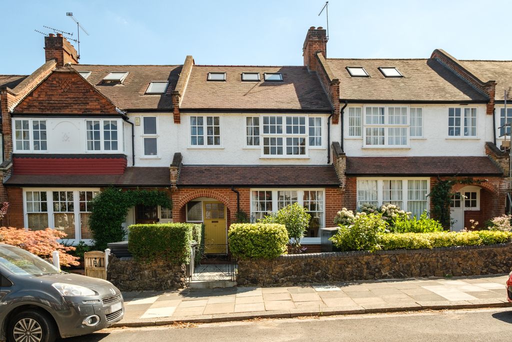Property photo 1 of 31