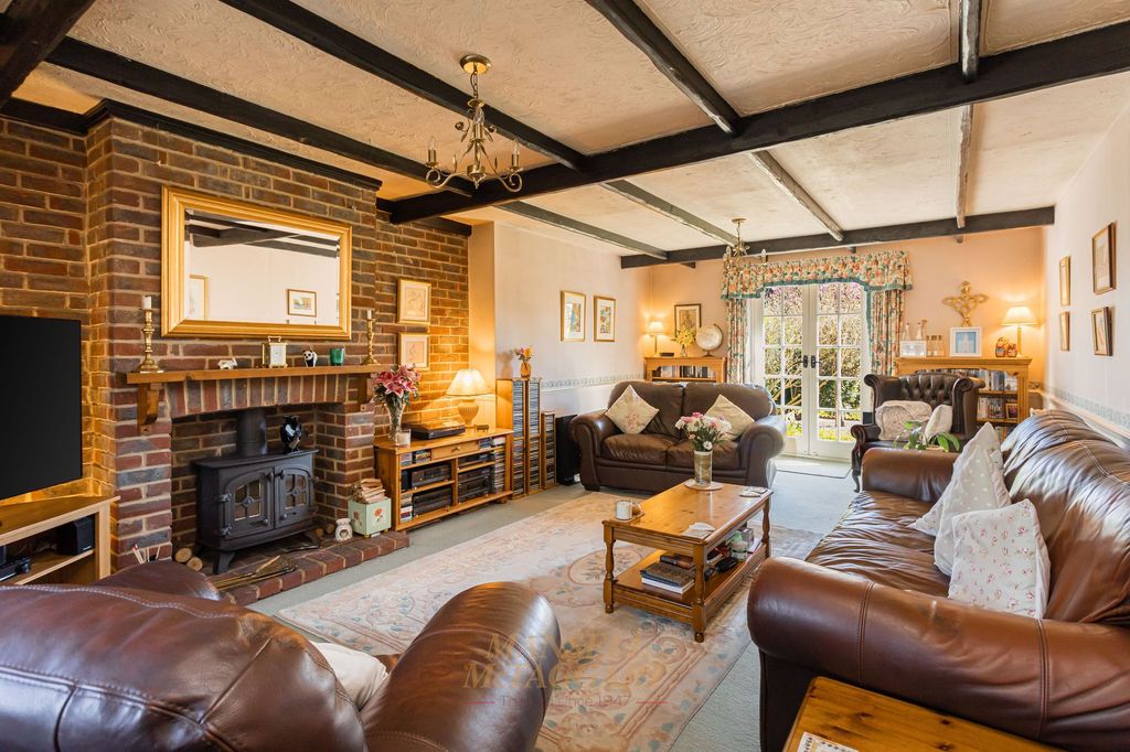 Property photo 3 of 20