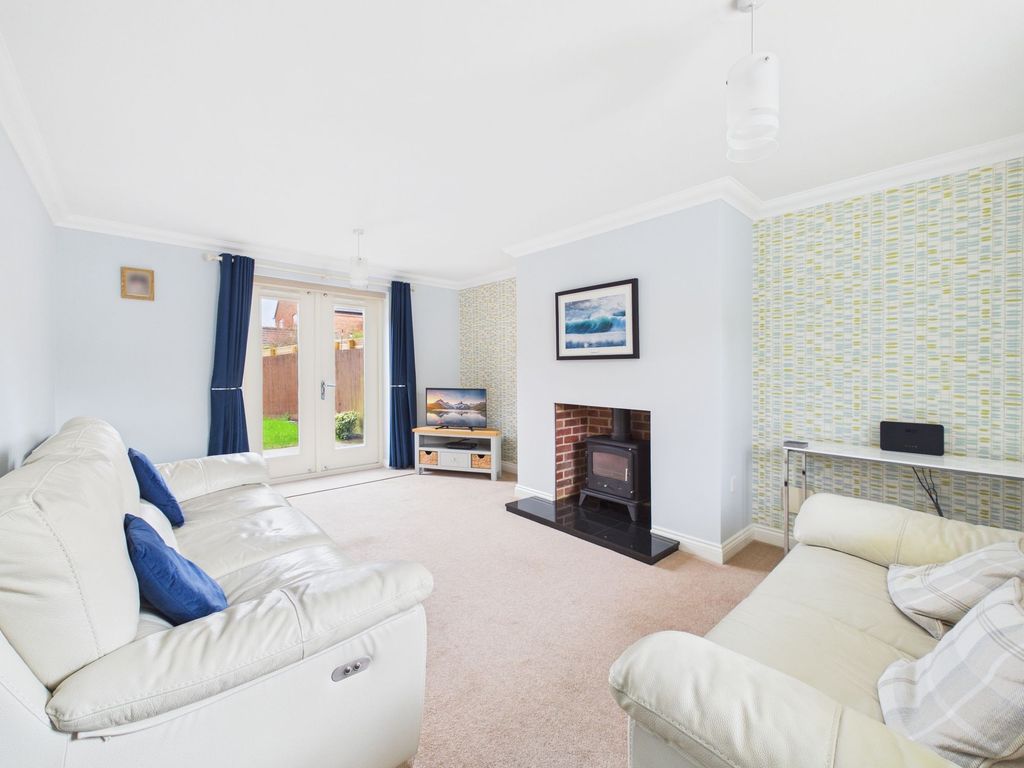 Property photo 3 of 23