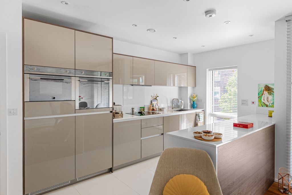 Property photo 3 of 11 094A5480