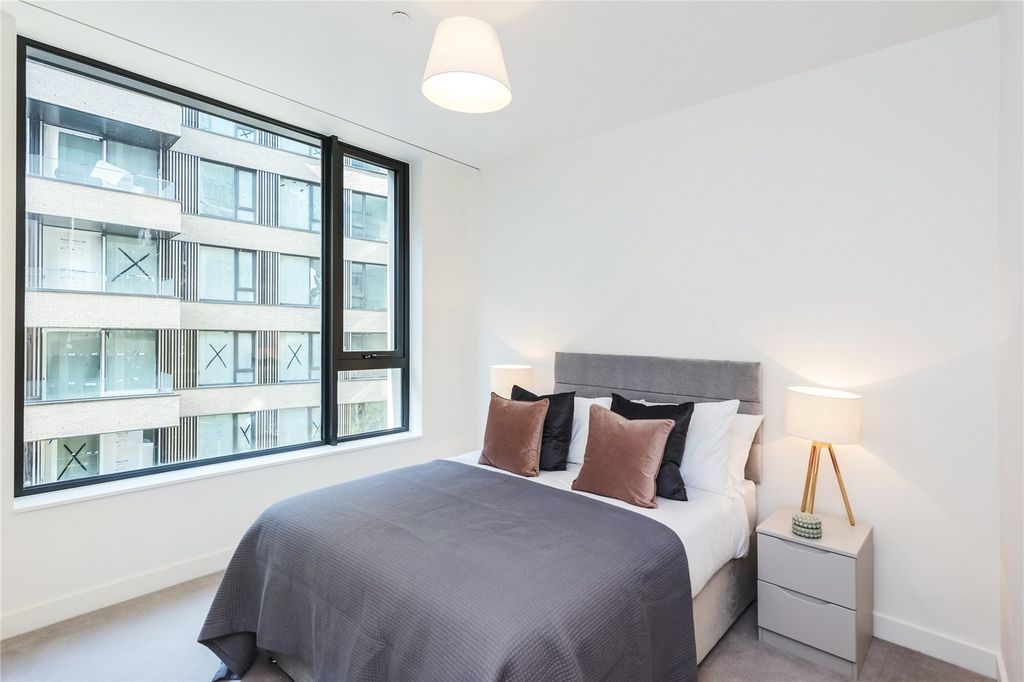 Property photo 2 of 13 Picture No. 29