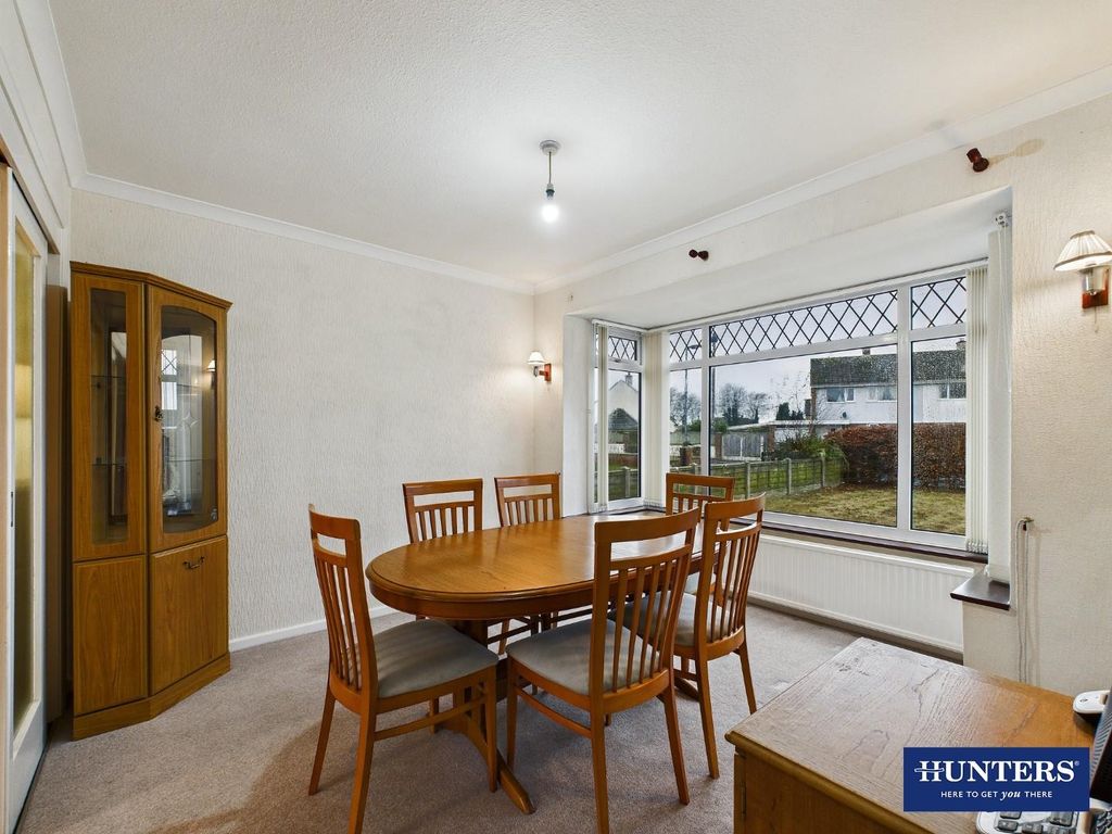 Property photo 3 of 24 Dining Room