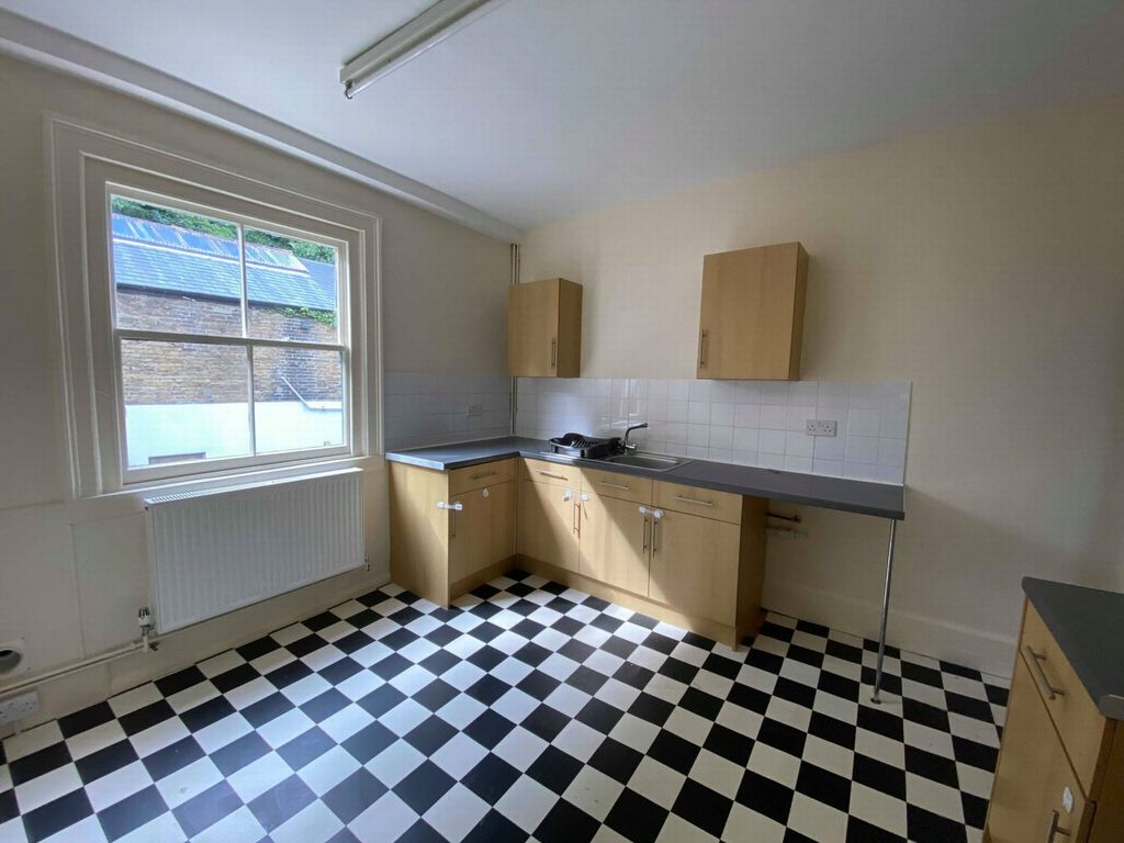 Property photo 3 of 15 Photo 3