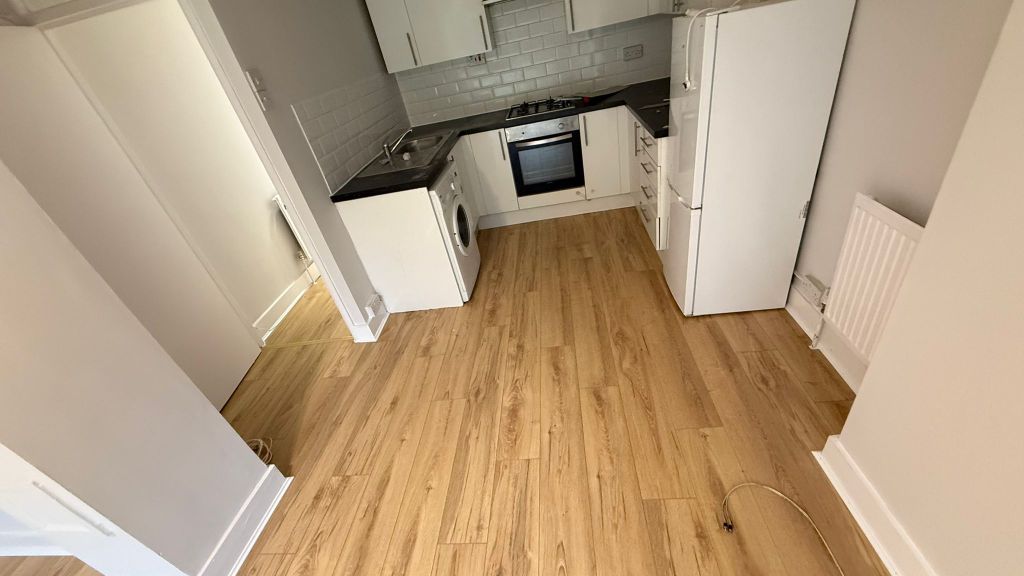 Property photo 1 of 4