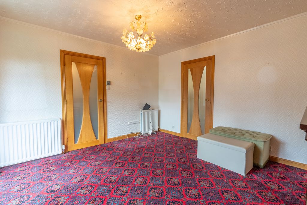 Property photo 3 of 30 Gallery