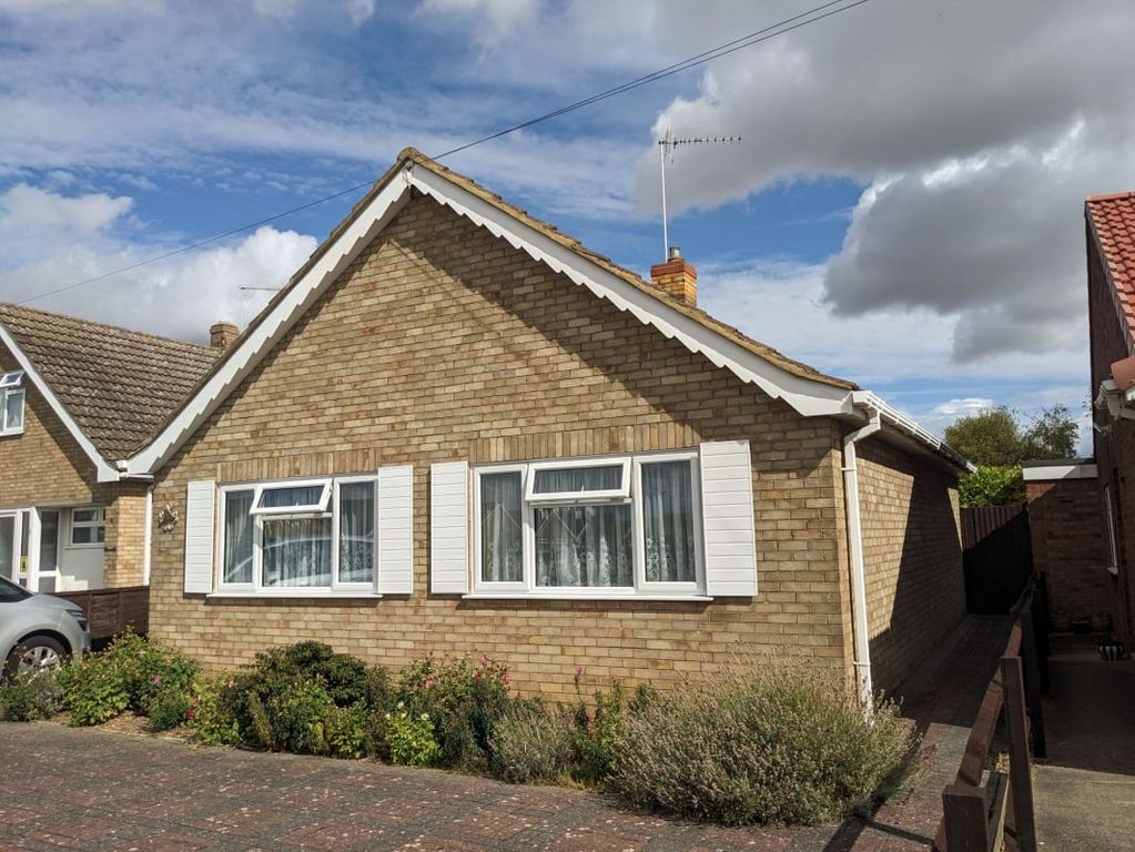 Property photo 1 of 44